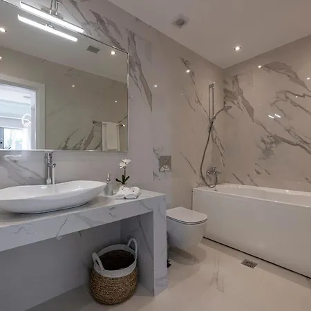 Villa Amethyst *